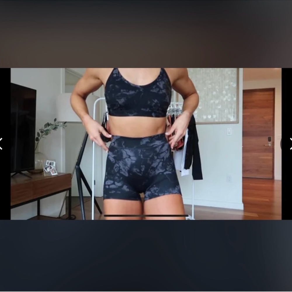 Gymshark x KKFIT shorts - Picture 4 of 8